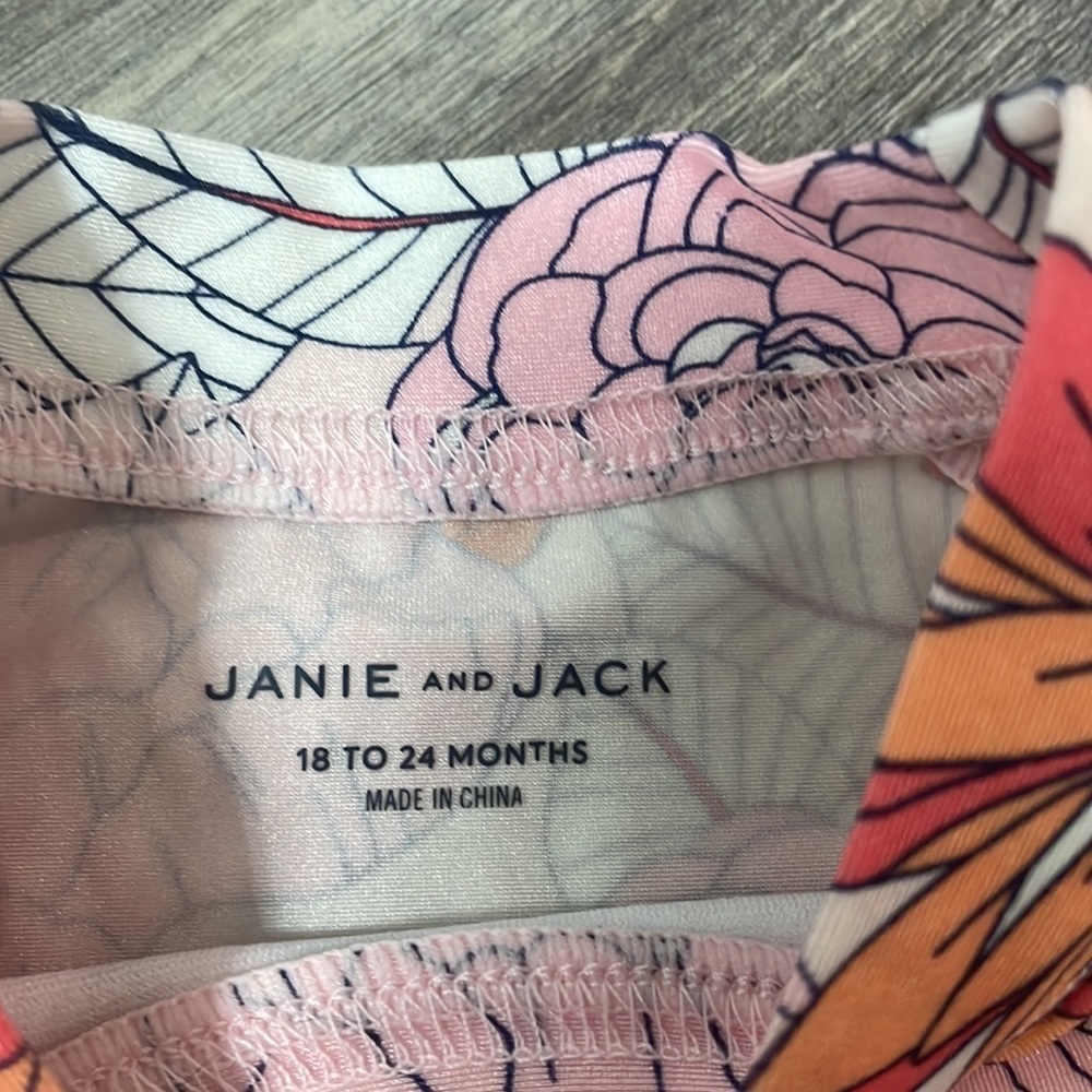 Janie and Jack Floral Rash Guard - Picture 4 of 6